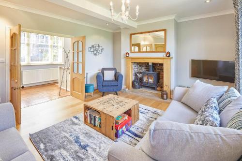 Masham Apartment | Just The Place River View 3 BR Cottage in Masham