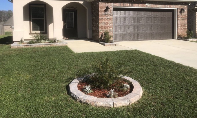 Foley House | Just what you're looking for! Near OWA/ sportsplex/beach. Book now and enjoy!