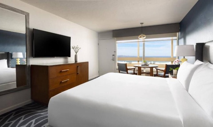 Monterey House | Just What You Were Looking For! FREE Parking, Pets Allowed, Pool, Onsite Dining