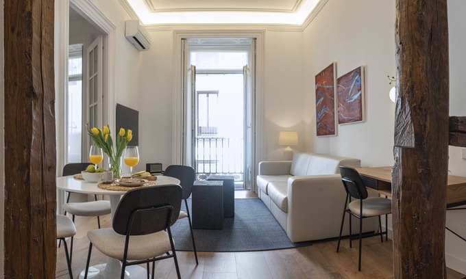 Chueca Apartment | Justicia Centric II by Madflats Collection