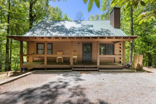 Owl Town Retreat House | JW Hidden Lakes