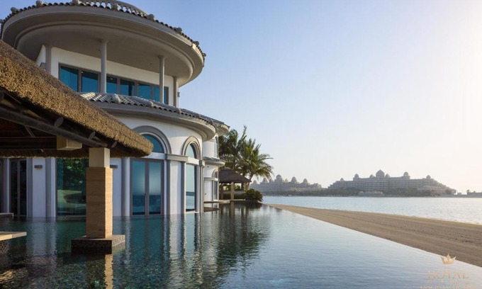 Palm Jumeirah Villa | K Frond Villa - The Epitome of Luxury on the Palm - The Royal Game