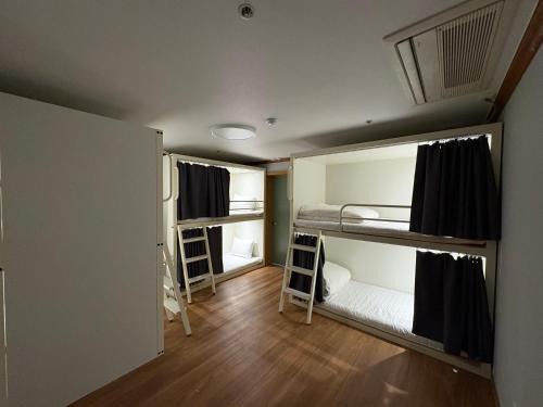 Hapjeong-dong House | K wave Guesthouse Only Female in Hongdae 2