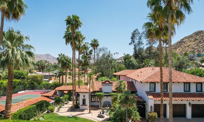 The Mesa House | K0001 - Casa Grande Tennis Estate, Luxury private pool and spa house, with Grand