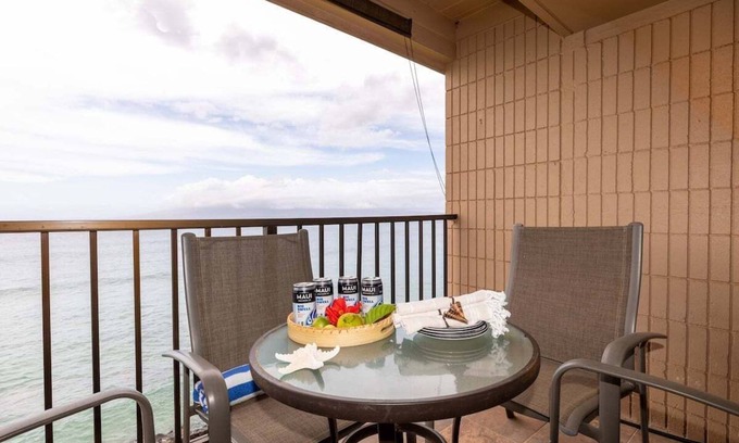 Honokowai Condo | KA 409 OceanFront 1BD Condo w Ocean Views Pool AC