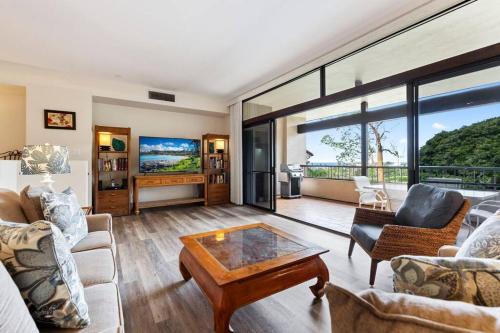 Kaanapali Apartment | Kaanapali Royal Q302-Oceanview spacious 2 bedroom Kaanapali Royal gem
