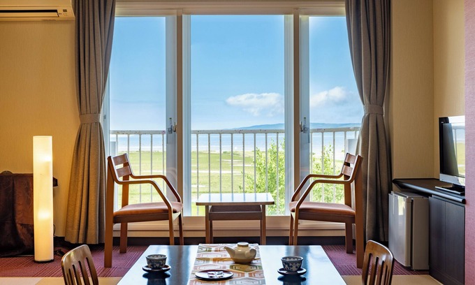 Ubaranai Hotel | Kagariya