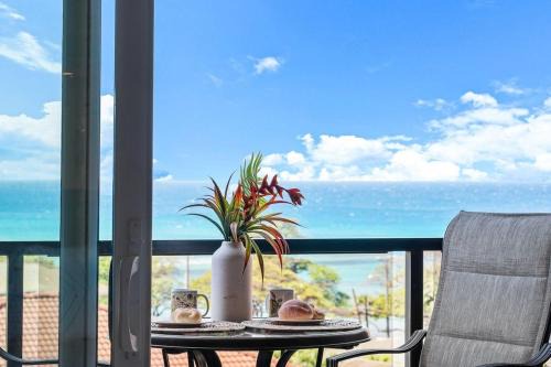 Kahana House | Kahana Villa E609 · KV E609 Remodeled Island Style 2BD w Ocean V