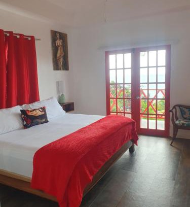 Snow Hill Apartment | Kai's Place at Tim Pappies 3rd Floor luxury villa