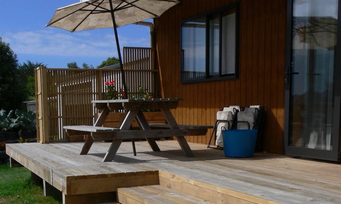 Tokomaru Bay House | Kainga Hourua - A journey to be shared.
