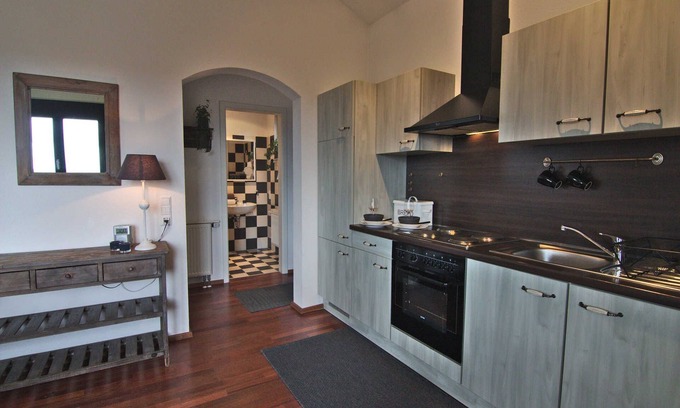 Sasbach am Kaiserstuhl Apartment | Kais Winzerhof - Landvogt Mountain View