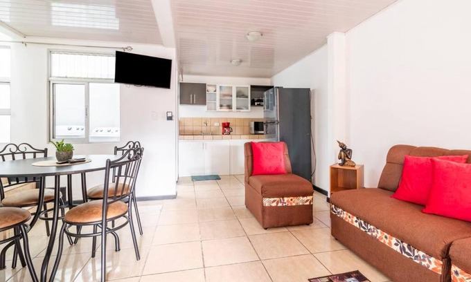 Heredia Apartment | Kajag Ent Apar Work-Tourism-Office-WIFI-Cable