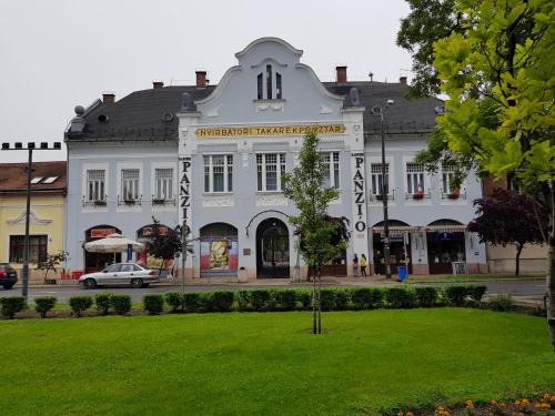 Nyirbator Bed & Breakfast | Kakukk Panzió