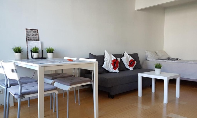 Hietalahti Apartment | Kalevankatu Studio