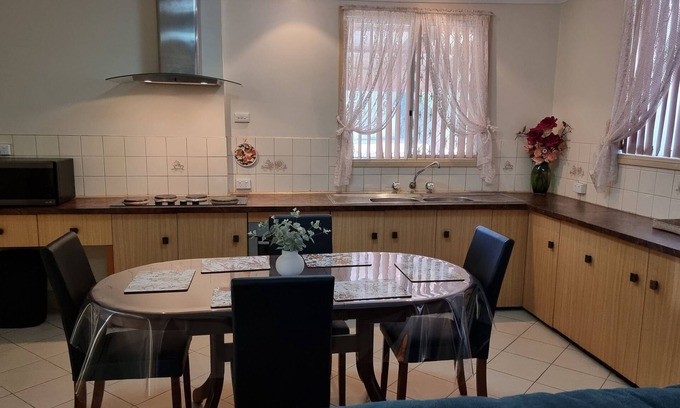 Broken Hill House | Kaloha House on Gaffney