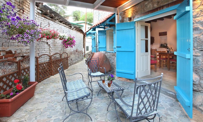 Kalopanayiotis Villa | Kalopanayiotis 1-Bedroom Cottage