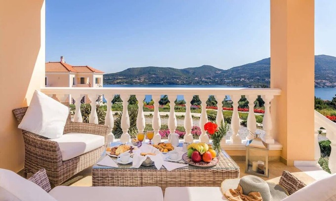 Samos Apartment | Kalypso – Romantic Suite Near the Beach, Sleeps 4