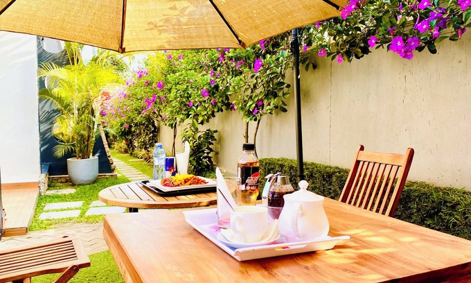 Kireka Bed & Breakfast | Kalys Vacation Homes: Serene bed & breakfast with WiFi in Wakiso