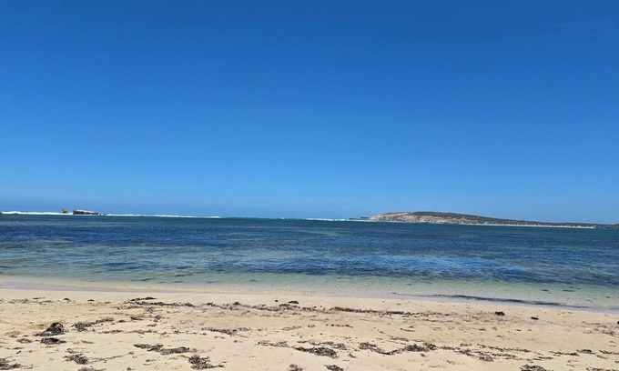 Elliston House | Kamaira Beach View Shack. Family and Pet friendly located on the Esplanade.