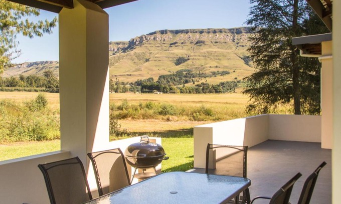 Elandskop House | Kamberg Valley Hideaway