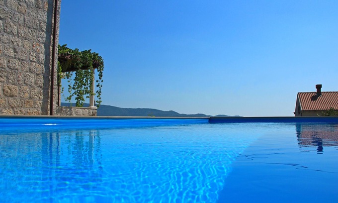 Lovorno Villa | Kameni Dvori, (11350), Lovorno, Croatia