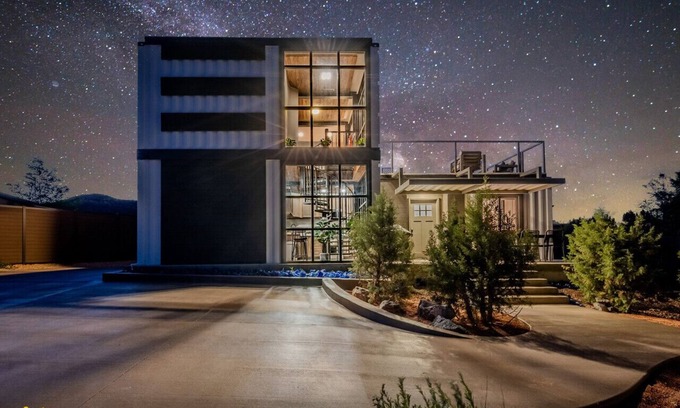 Kanab House | Kanab Cube + Shipping Cube Rental Experience!