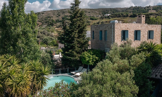 Lampini Villa | Kandinella,serene villa,pool,Mountains,Near taverns