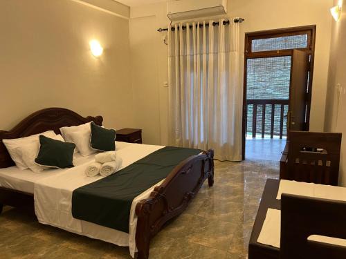 Butawatta Cabin | Kandy Neela Weralu