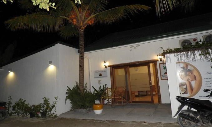 Thoddoo House | Karaa Village