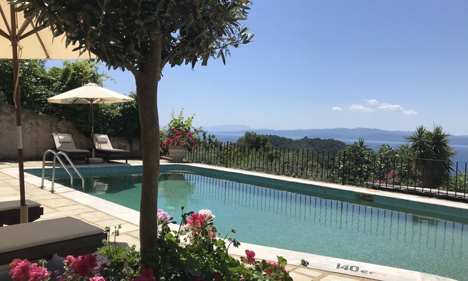 Koukounaries Apartment | Karavotsakisma Studio & Villa accommodation with Pool