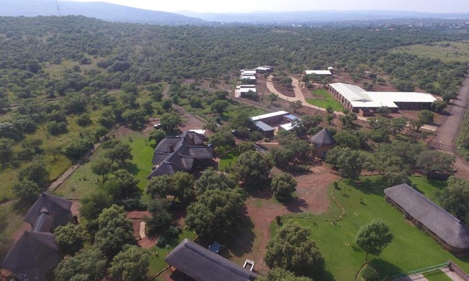 Zeerust House | Kareespruit Game Ranch & Guest House