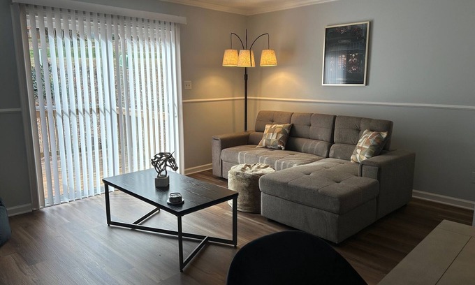 Northwest Raleigh House | Karen's Place- Centrally located near RDU, Downtown, North Hills and more!