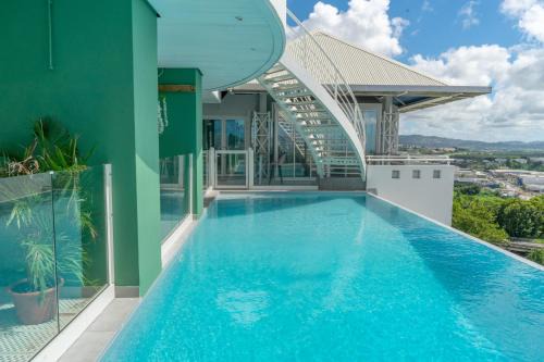 Fort-de-France Hotel | Karibea La Valmenière Hôtel