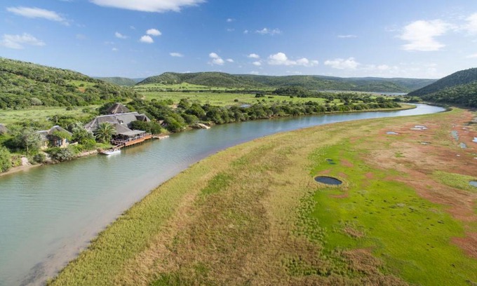 Kenton on Sea Cabin | Kariega Game Reserve River Lodge