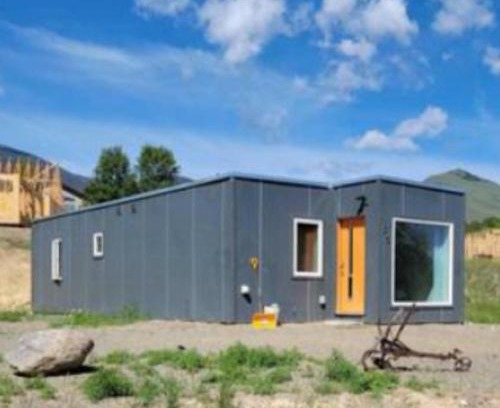 Salmon House | KarKens Container Home