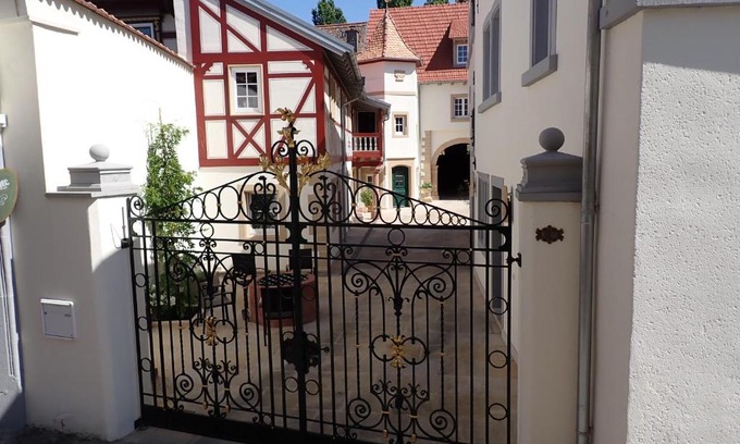 Grosskarlbach Apartment | Karlbacher Domizil Ferienwohnungen