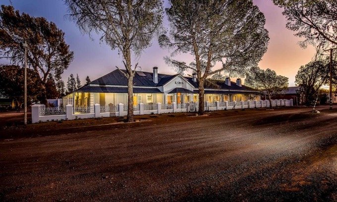 Loxton House | Karos Gastehuis