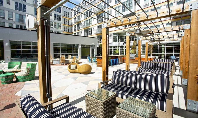 South Side Flats Apartment | Kasa | Escape with the Family, Nearby Marina | Pittsburgh