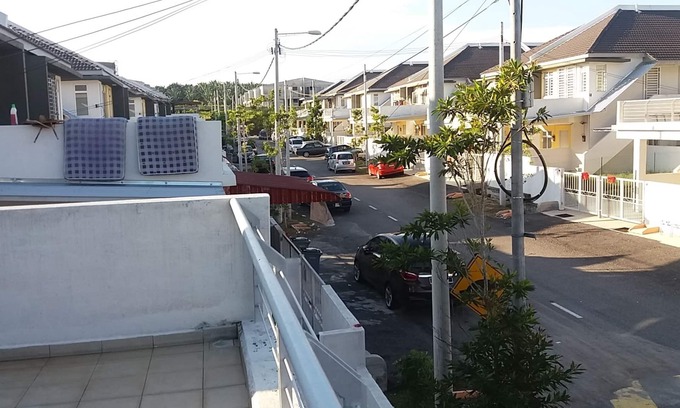 Pengkalan House | Kasa Heights Homestay