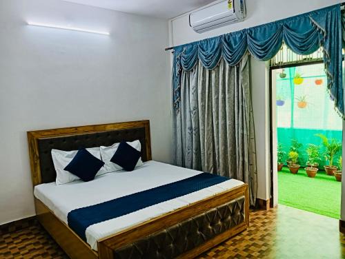 Sigra Apartment | Kashi Stay - 3 Bedroom Fully Furnished AC Apartment