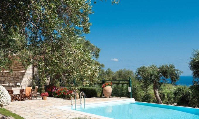 Rantatika Villa | Kastanida House - Three Bedroom Villa, Sleeps 6