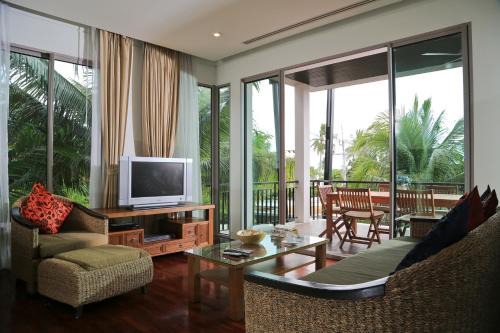 Kata Apartment | Kata gardens luxury 2bedroom 4B Near Kata Noi Beach