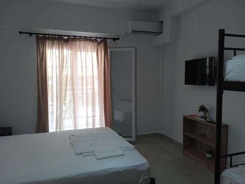 Paralia Pantaleimonos House | Katerina & Despoinas Apartments