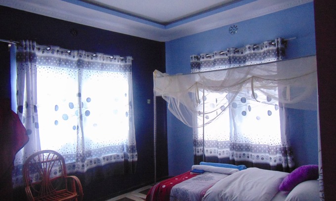 Naivasha Villa | Kathy's Place (see Lake Naivasha & Hills beyond)
