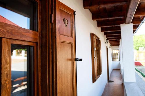 Tarcal House | Katica Vendégház