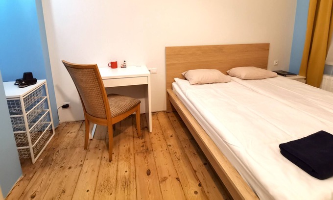 Andrejsala Apartment | Katrinas cosy center apartment + free parking