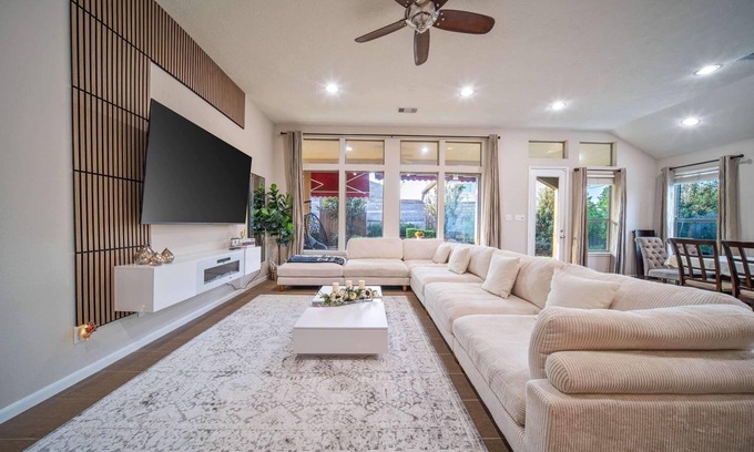 Barker House | Katy Luxury Home/Oasis Backyard with pool