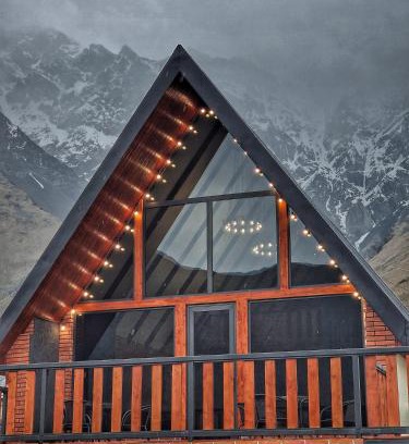 Gergeti Apartment | Kazbegi Hut Cottage