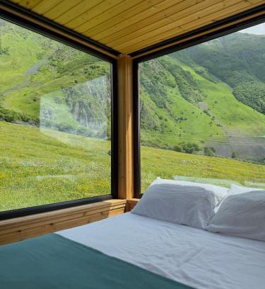 Stepantsminda Ski Chalet | Kazbegi Inn Cottages