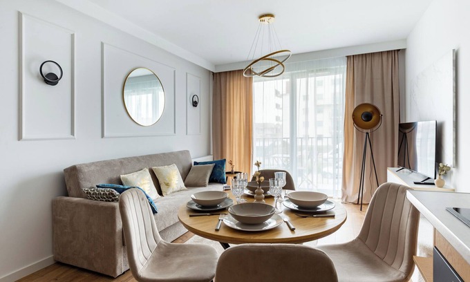 Gdansk Apartment | Kazimierza Wielkiego Soft Glam Apartment